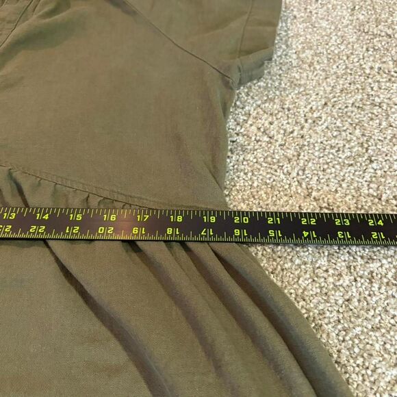 Universal-thread Women's Green and Khaki Casual-dresses - Picture 5 of 7